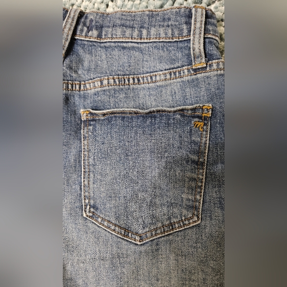 Madewell Blue Denim Shorts Raw Hem Women’s Casual HIGH- RISE - Picture 13 of 13
